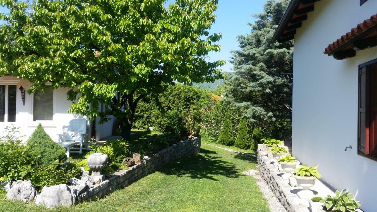 Holiday Home Slavi Vipava Eksteriør bilde
