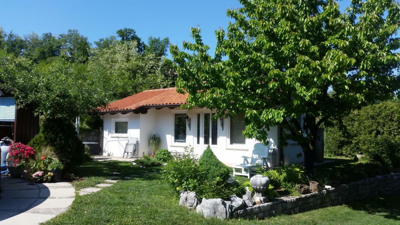 Holiday Home Slavi Vipava Eksteriør bilde